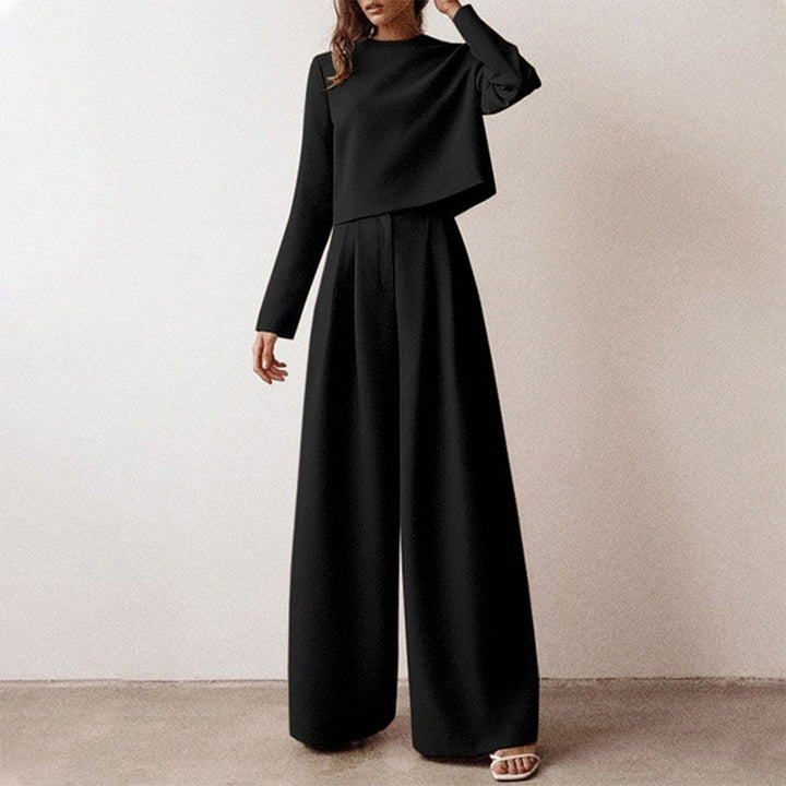 Elegante completo a due pezzi con pantaloni palazzo
