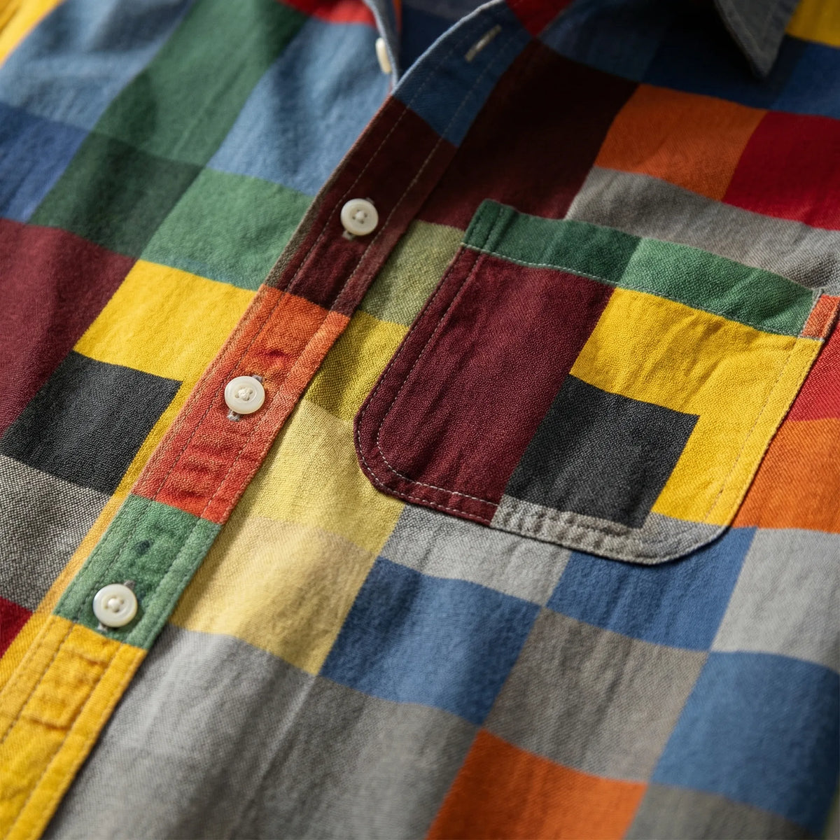 Camicia Button-Up Lunga a Maniche con Colorblock Bold