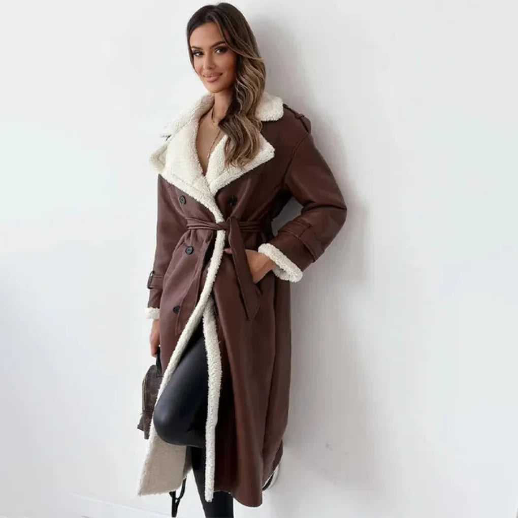 Cappotto lungo con bottoni da donna