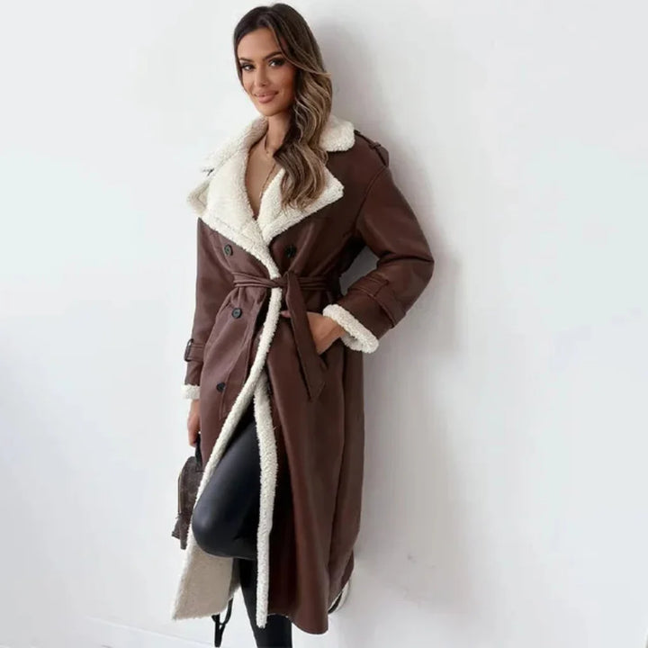 Cappotto lungo con bottoni da donna