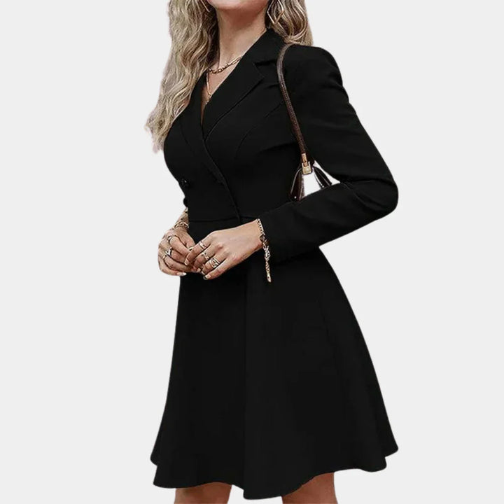 FrostElegance – Cappotto invernale da donna con linea ad A