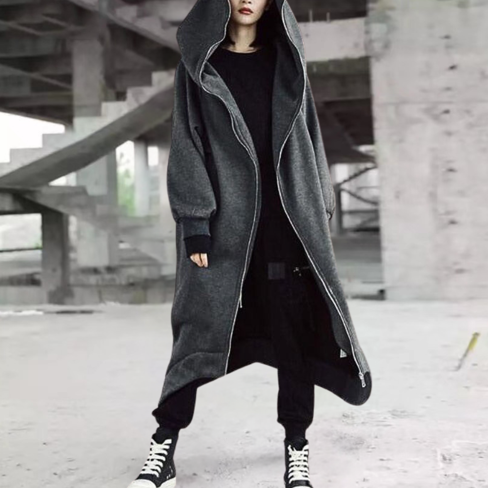 Cappotto da donna oversize con cappuccio e cerniera: eleganza e comfort per ogni stagione
