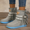 Stivali western in stile boho con frange