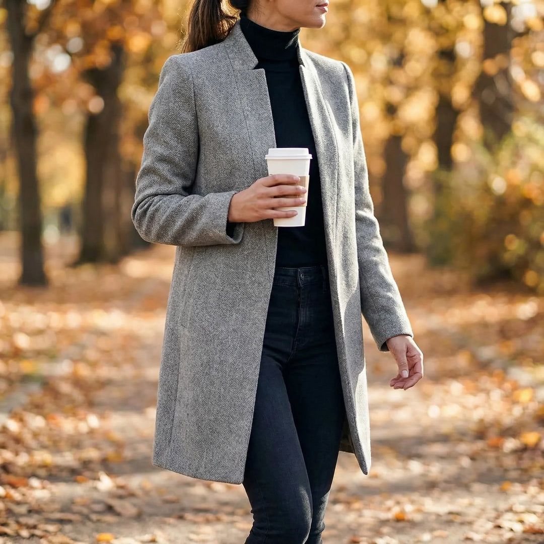 Claroven - Cappotto lungo strutturato con abbottonatura frontale