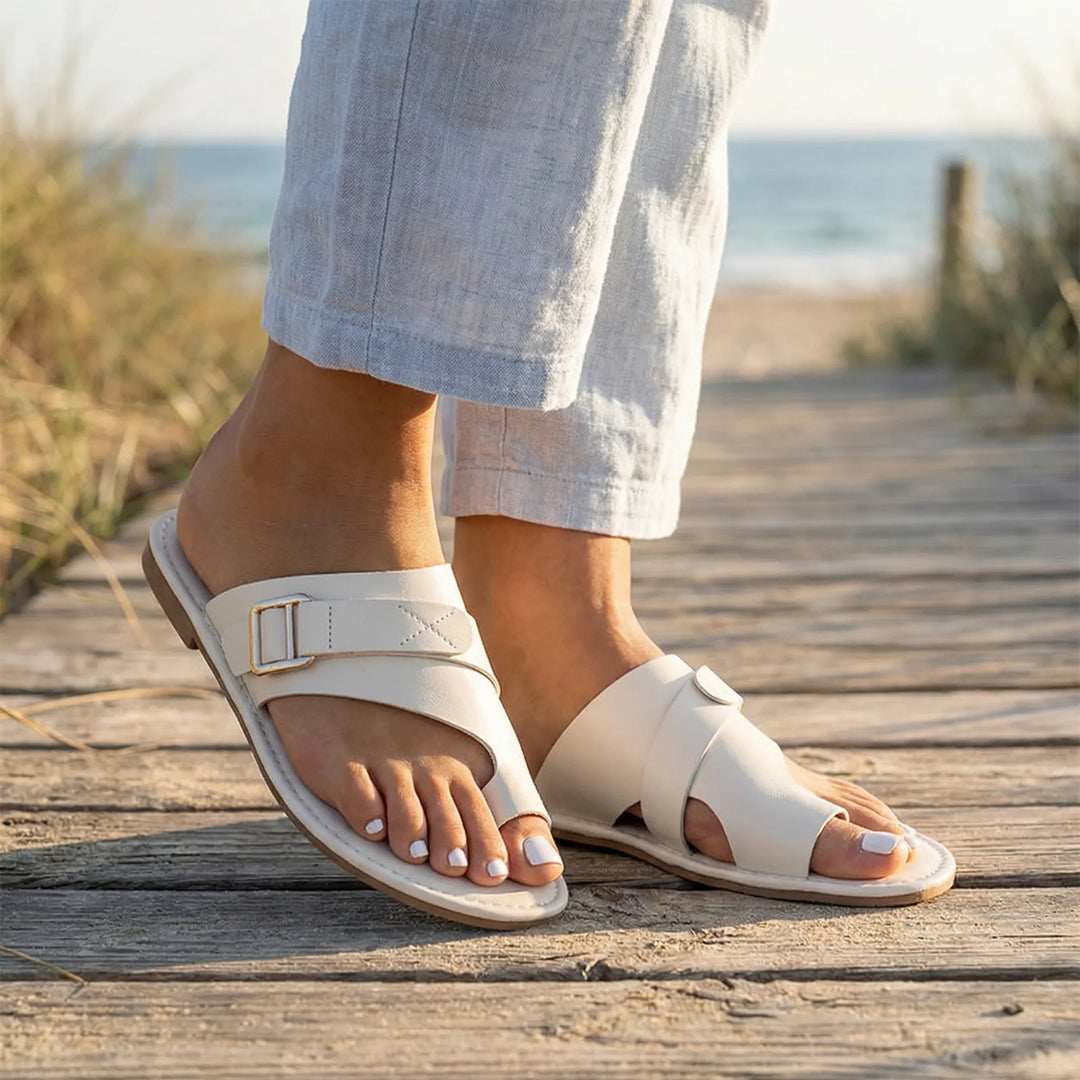 Coastelle - Sandalo slip-on a punta aperta con fibbia