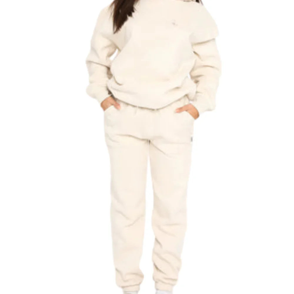 Tuta con felpa con cappuccio e pantaloni jogger