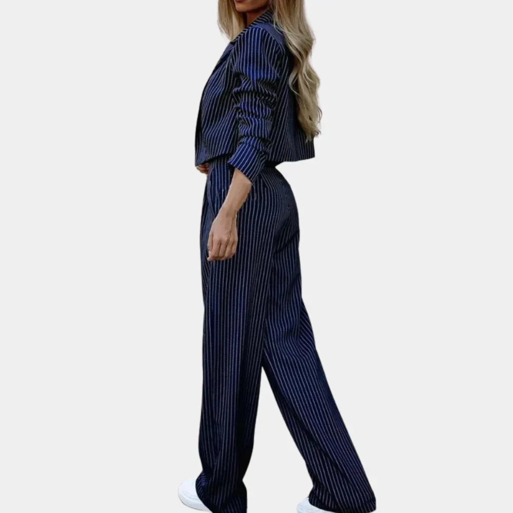 Elegante completo da donna a due pezzi – Stile e comfort senza sforzo
