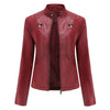 Giacca da donna elegante in ecopelle con classico design da motociclista
