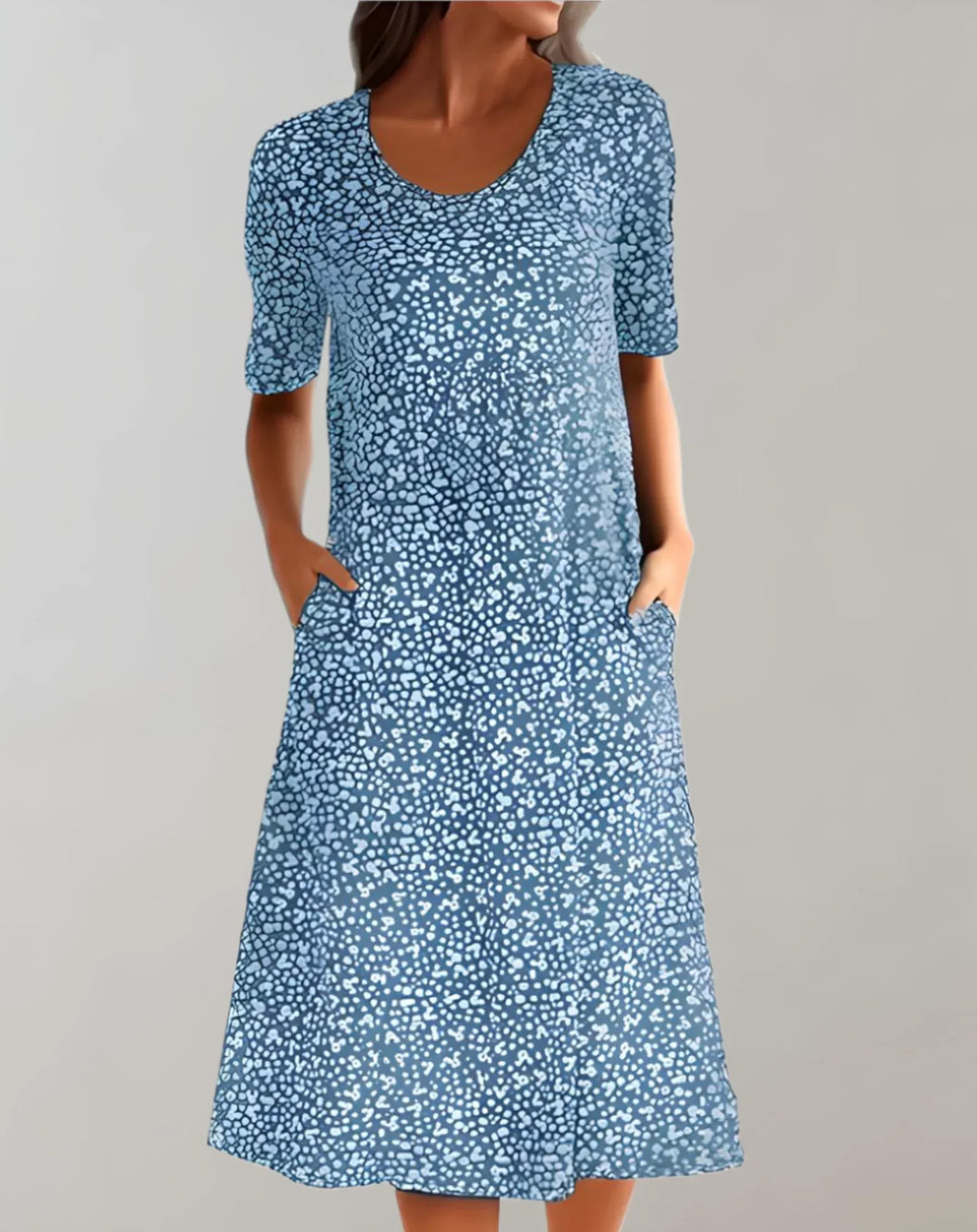 Abito casual da donna leggero con scollo a V