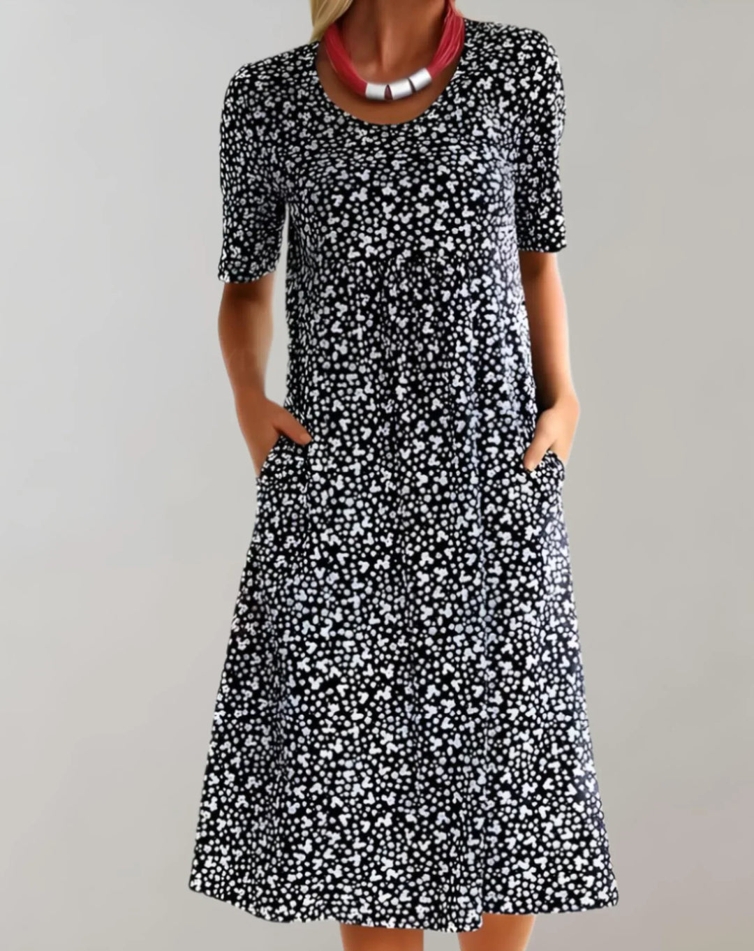 Abito casual da donna leggero con scollo a V