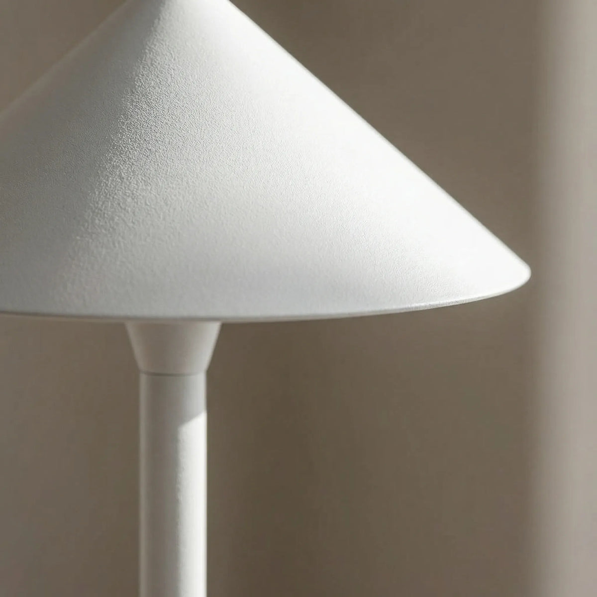 Lampada da Tavolo LED Ricaricabile Senza Fili