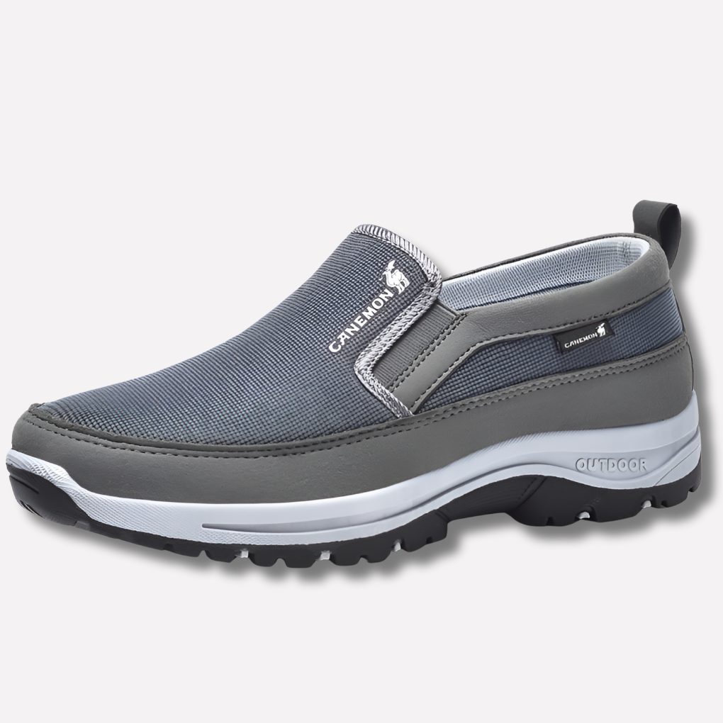 Scarpe impermeabili progettate per l'equilibrio per il massimo comfort in tutte le condizioni