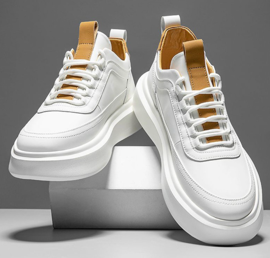 Sneakers minimal in similpelle da uomo