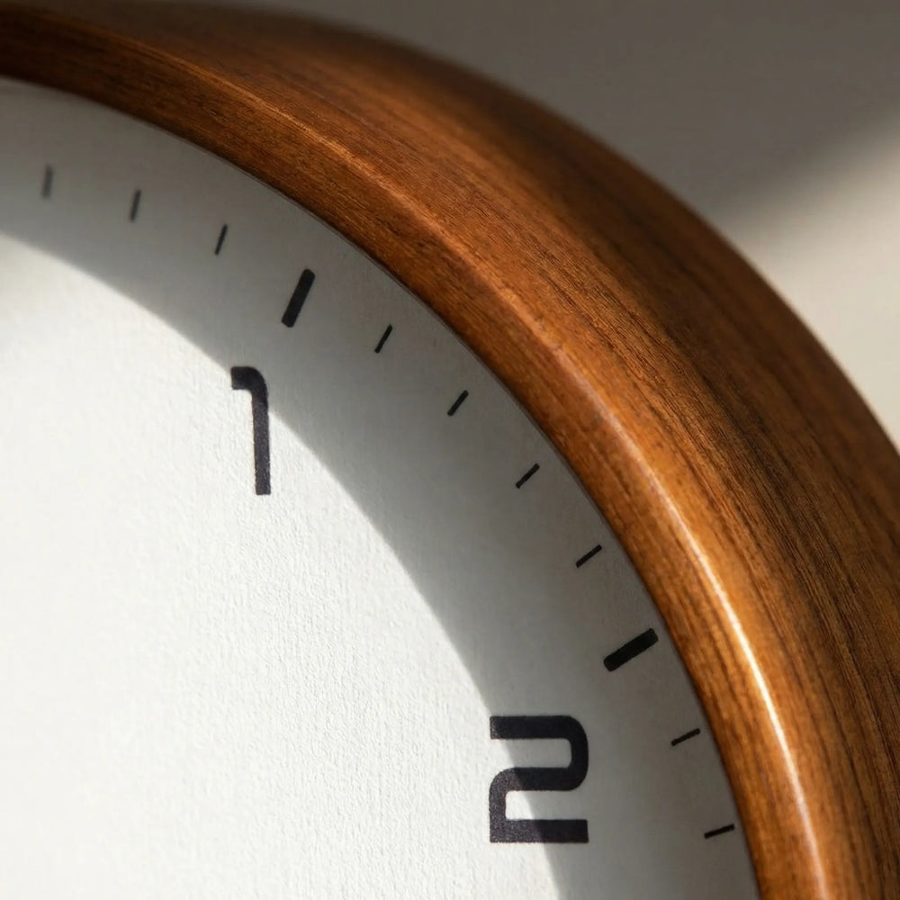 Lunvik - Orologio da parete rotondo minimalista in stile scandinavo
