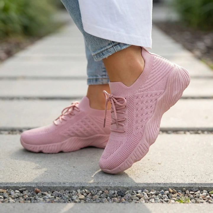 Lyvora - Sneaker in maglia traspirante con lacci