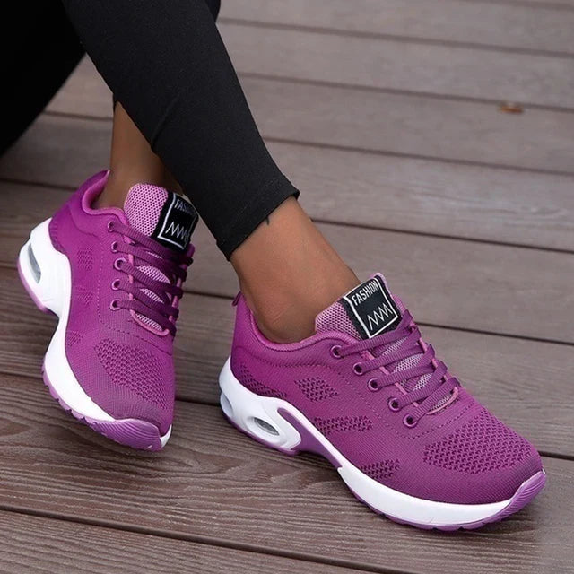 Scarpe da ginnastica leggere
