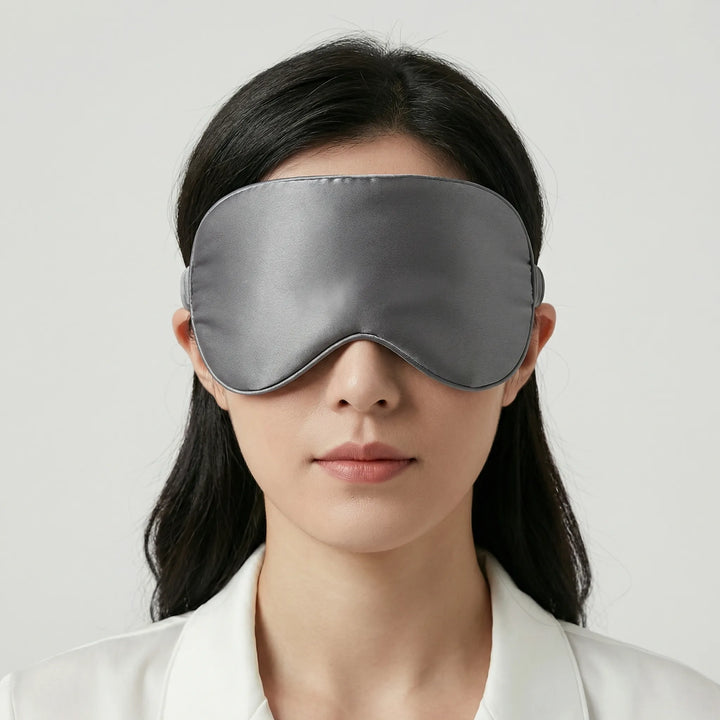 Restova - Maschera per dormire regolabile che blocca la luce