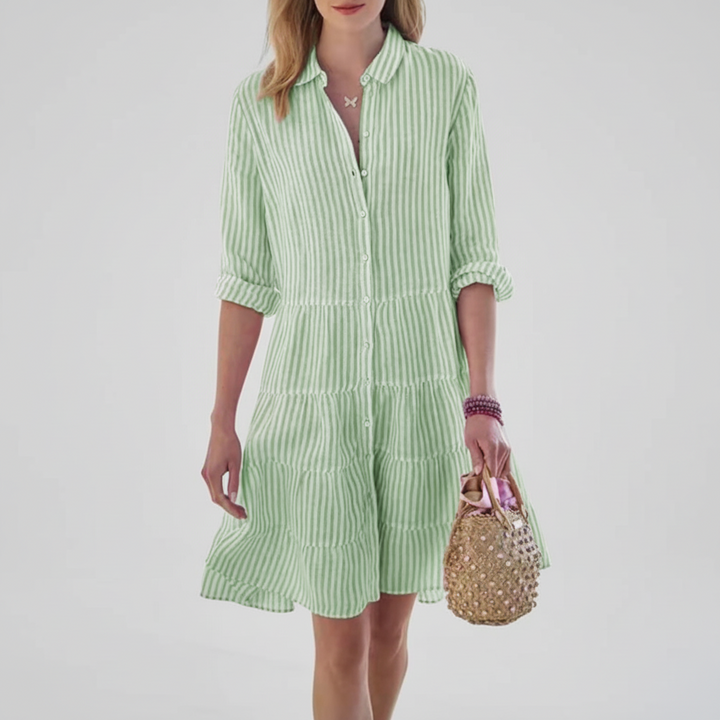Abito Eleganza Casual con una Silhouette a Strati Leggera