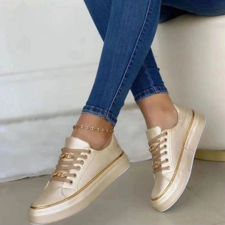 Sneakers alla moda da donna in stile street moderno