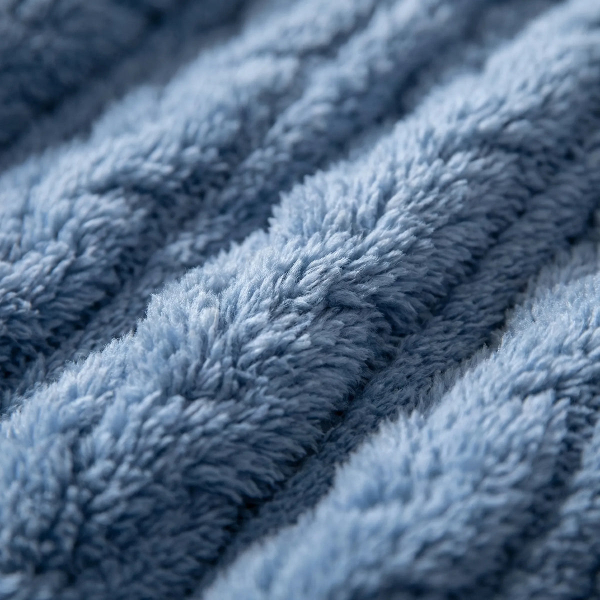 Set di Pigiama con Pullover in Fleece Abbinato