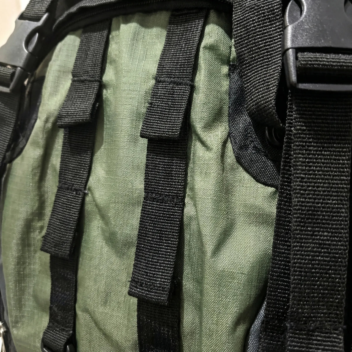 Zaino da trekking leggero ad alta capacità