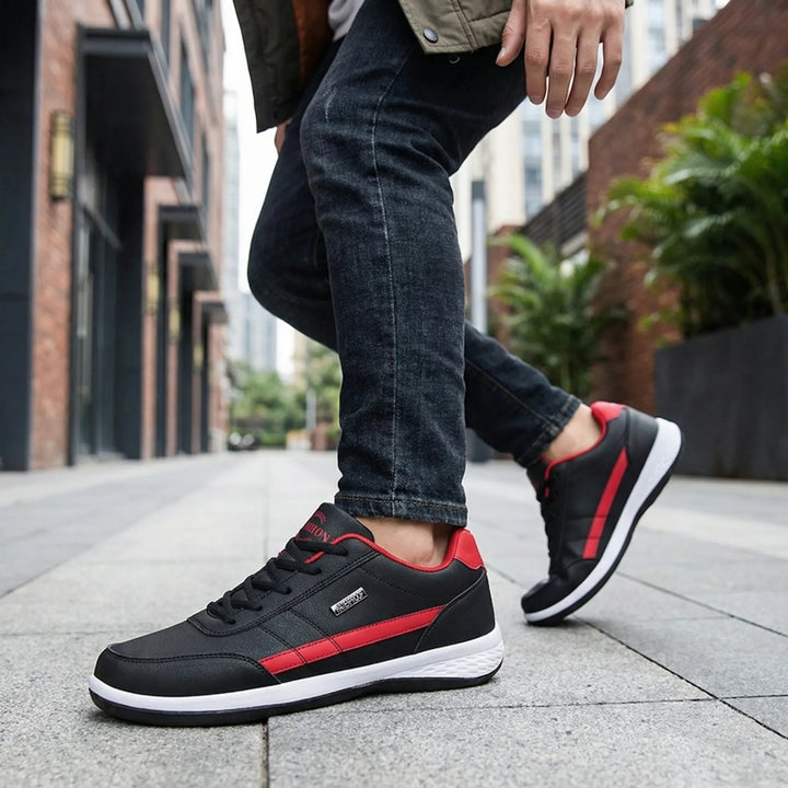 Trekavio - Sneaker bassa in pelle con lacci