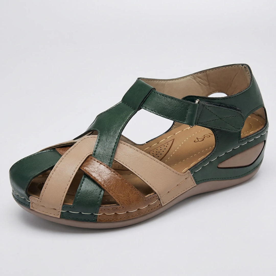 Trestova - Sandalo con zeppa a punta chiusa in stile vintage