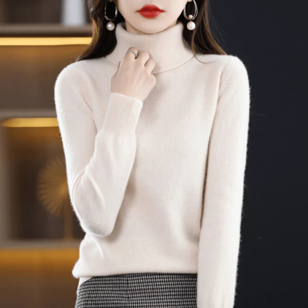 Maglione a collo alto in maglia fine da donna