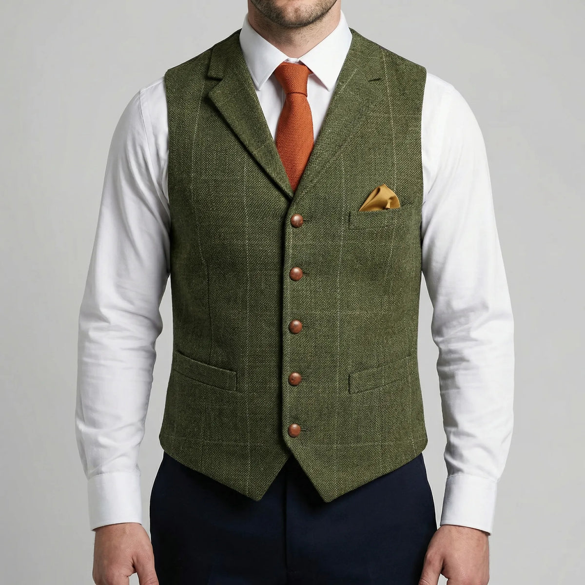 Gilet Con Bottoni Ispirato Al Vintage