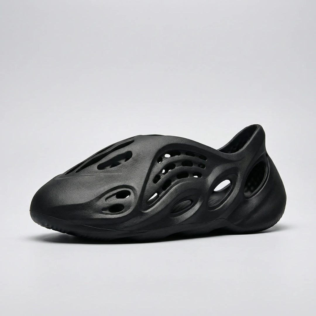 Volvix - Ciabatte slip-on con intagli sagomati