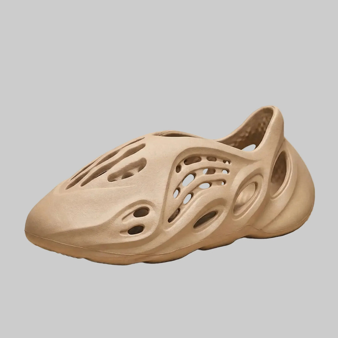 Volvix - Ciabatte slip-on con intagli sagomati