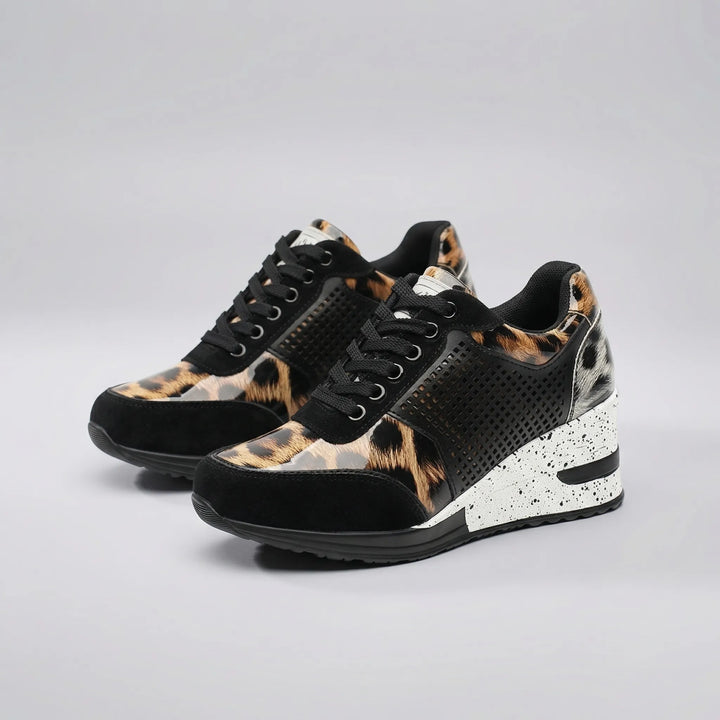 Wedglyn - Wedge Platform Lace-Up Sneaker