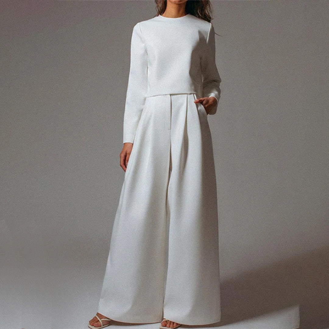 Elegante completo a due pezzi con pantaloni palazzo
