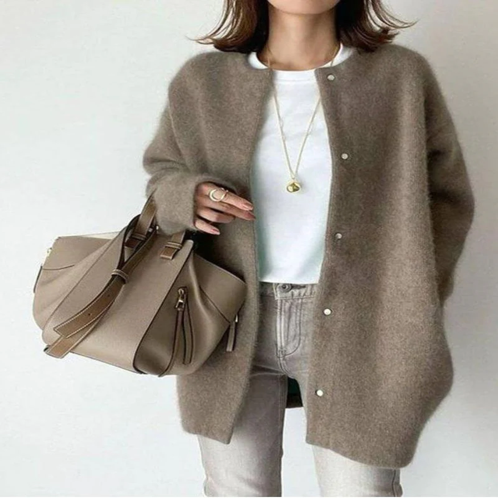 Cardigan Verena in Maglia – Stile Versatile per Look a Strati