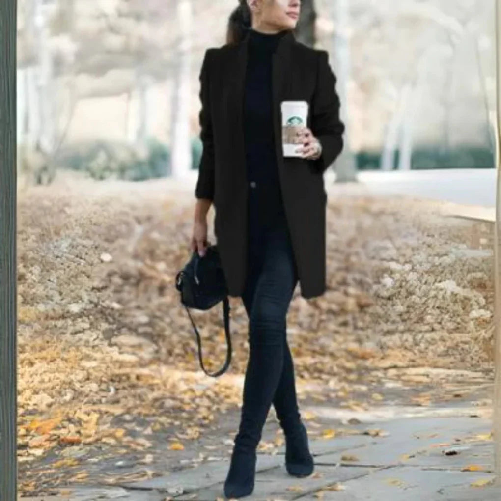Cappotto Invernale da Donna con Collo Alto – Sovrapposizione Elegante con Calore Classico