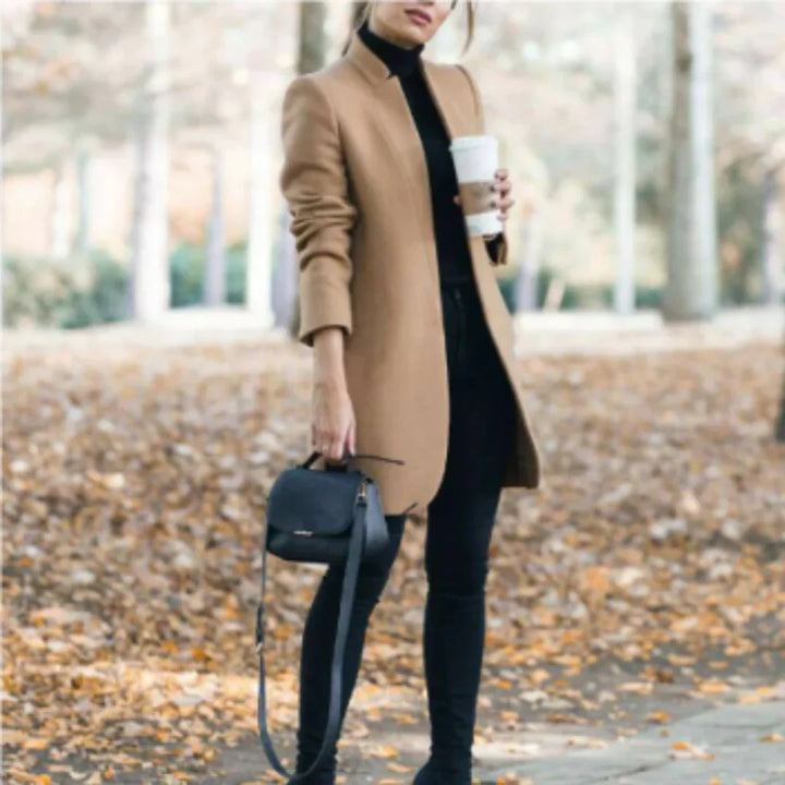 Cappotto Invernale da Donna con Collo Alto – Sovrapposizione Elegante con Calore Classico
