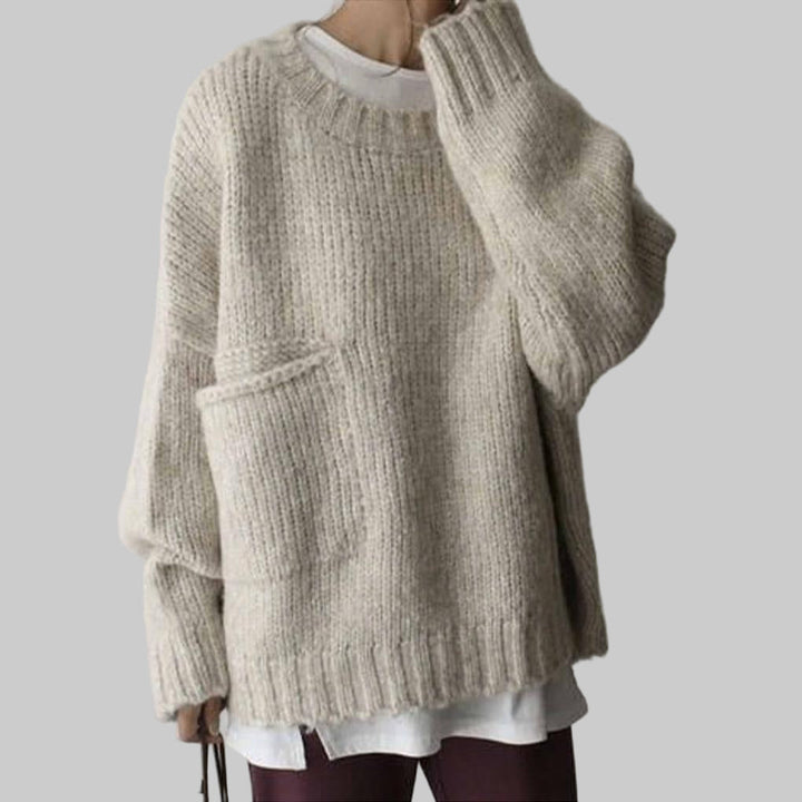 Maglione Oversize Avorio con Tasca Frontale – Strato Quotidiano Rilassato