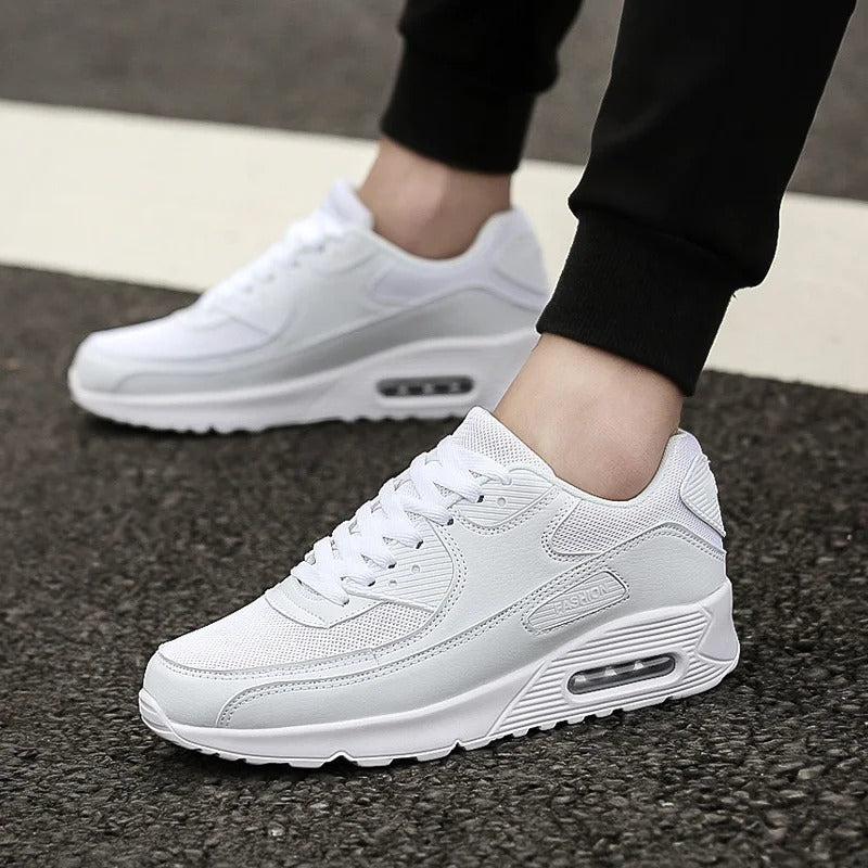 Sneakers da Uomo in Pelle Bianca con Suola Alta | Stile Urbano Sleek
