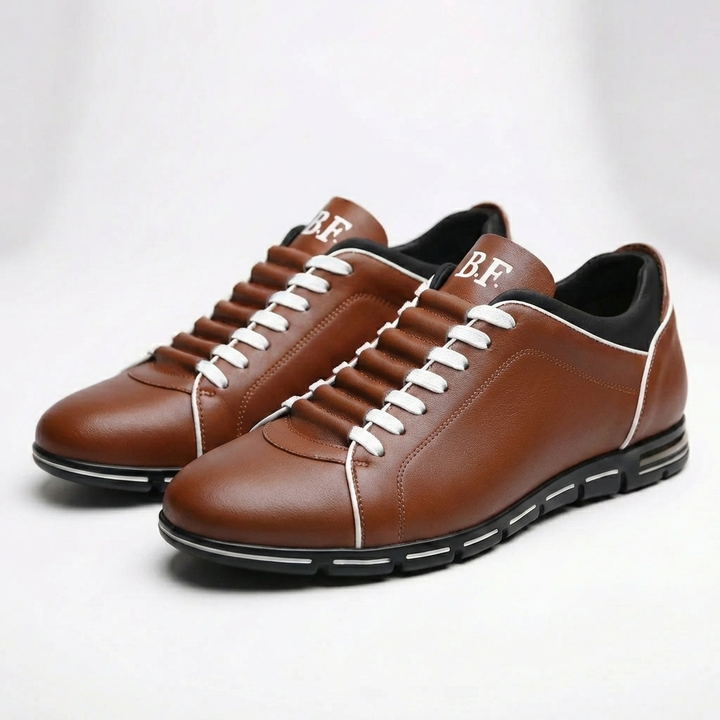 Scarpe Basse con Lacci per Uomini