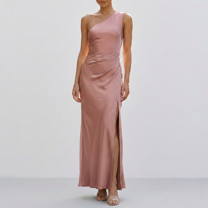 Abito Maxi in Satin con Spalla Scoperta per Donne