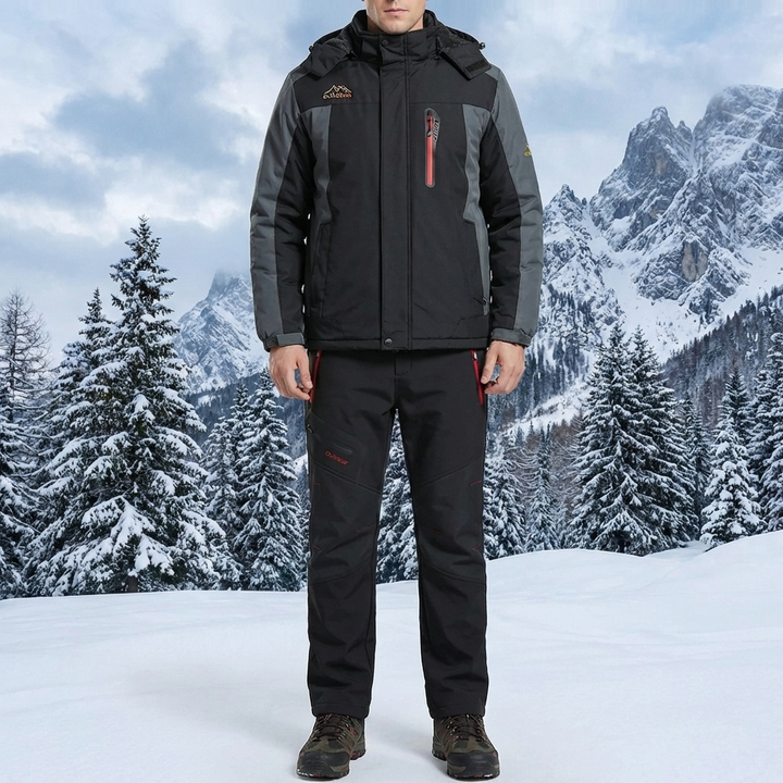 Set di Giacca e Pantaloni Outdoor Isolati con Cappuccio
