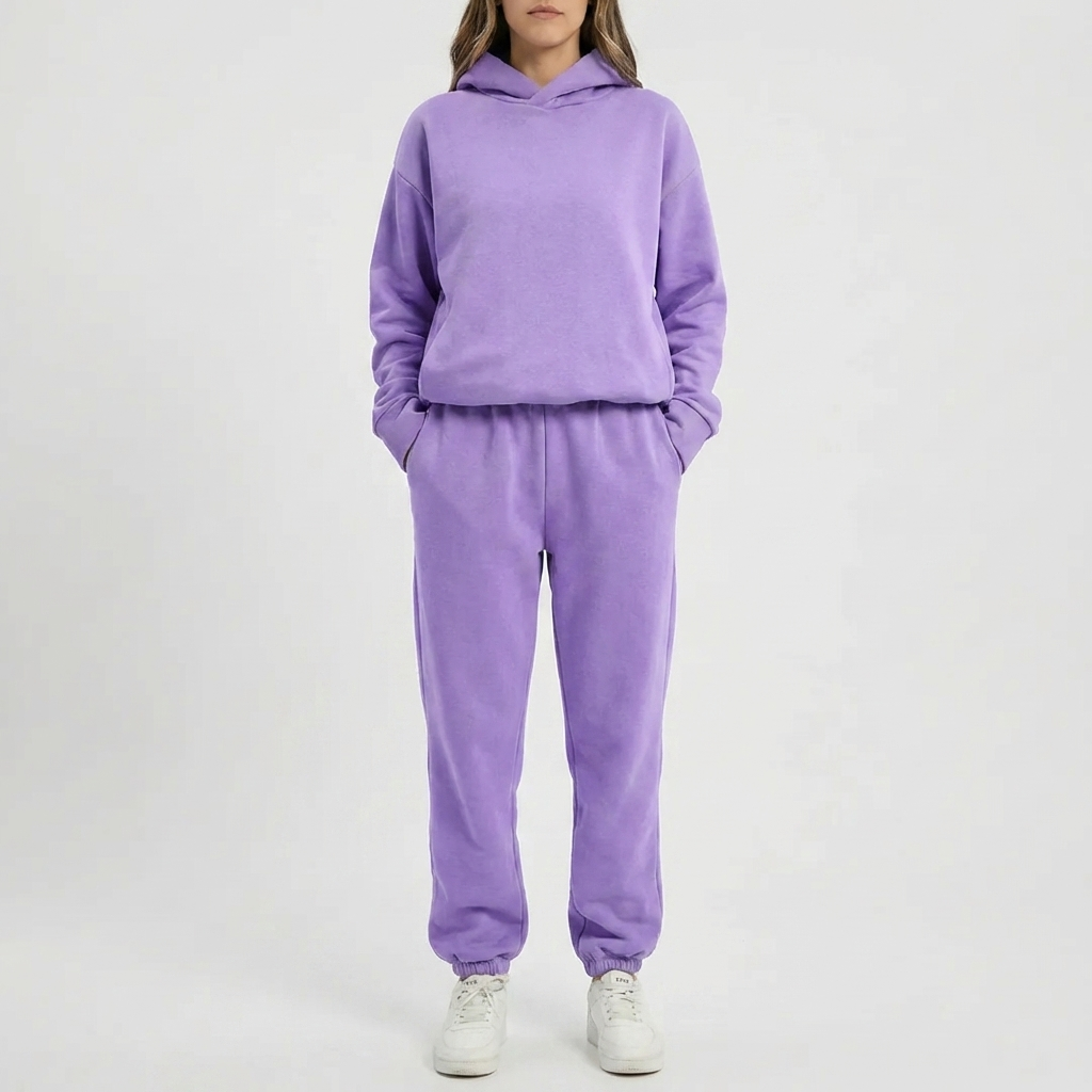 Felpa con Cappuccio e Set Jogger