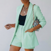 Set di Shorts e Blazer Chic per Donne