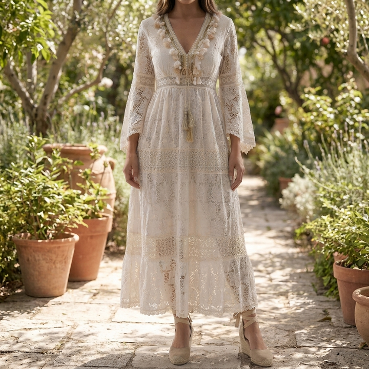 Abito Maxi in Pizzo con Mani Svasate
