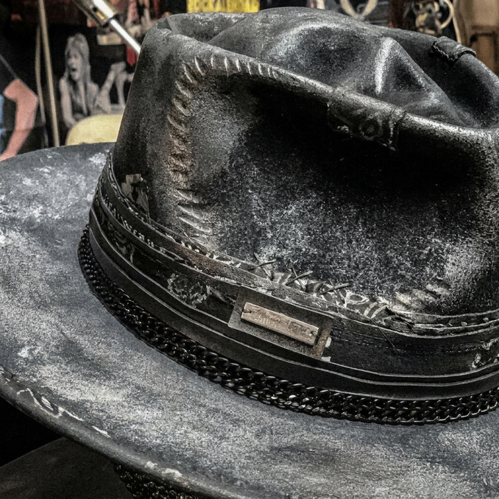 Cappello Artigianale con Teschio | Fatto a Mano e di Tendenza