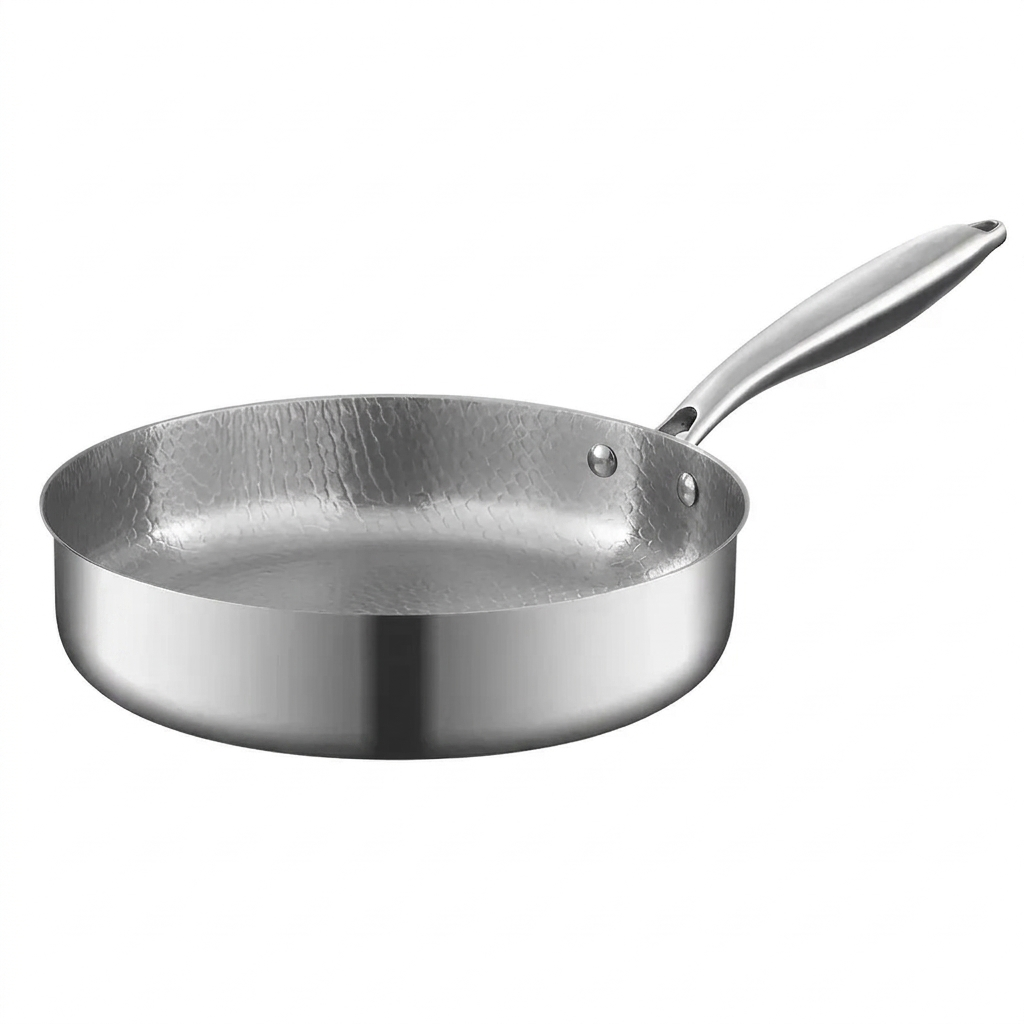 Padella wok in titanio battuto con fondo piatto