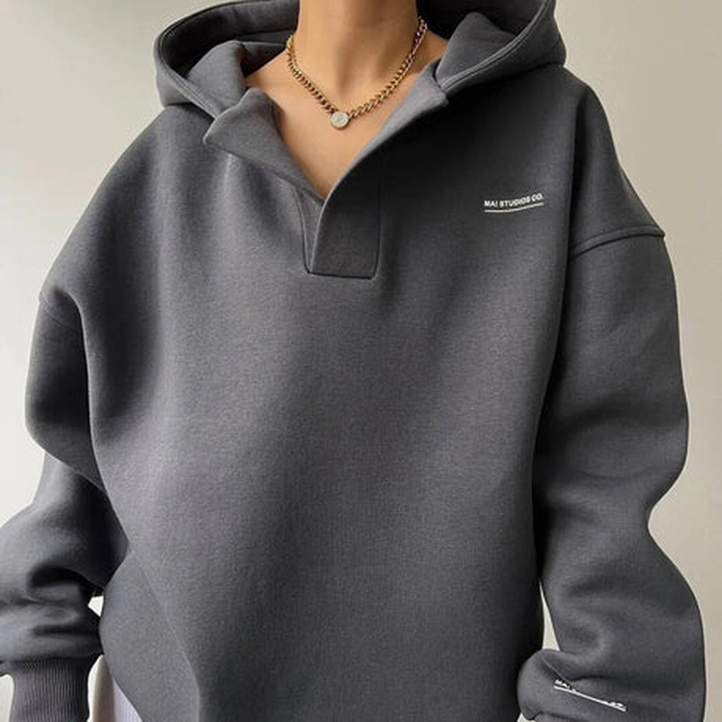Pullover con cappuccio lazy da donna – Edizione Invernale Sibylla