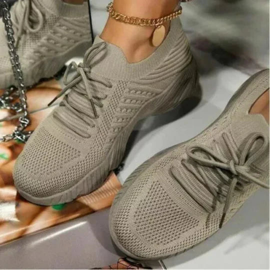 Sneakers ergonomiche slip-on in mesh da donna