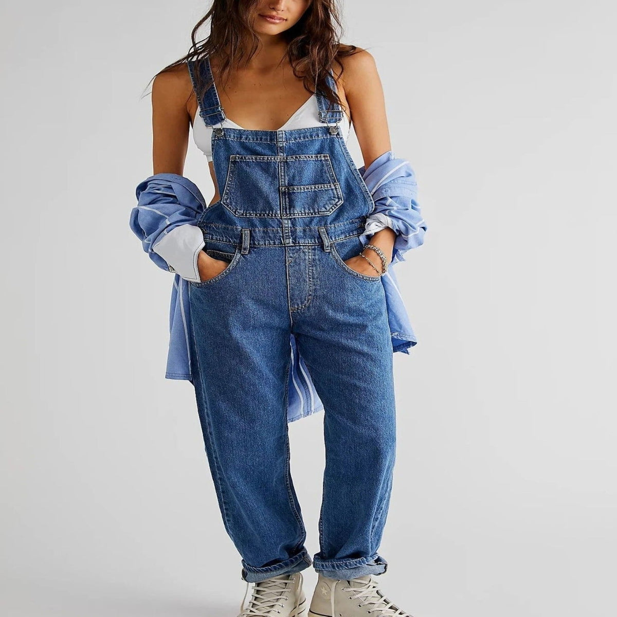 Salopette di jeans dalla vestibilità morbida da donna