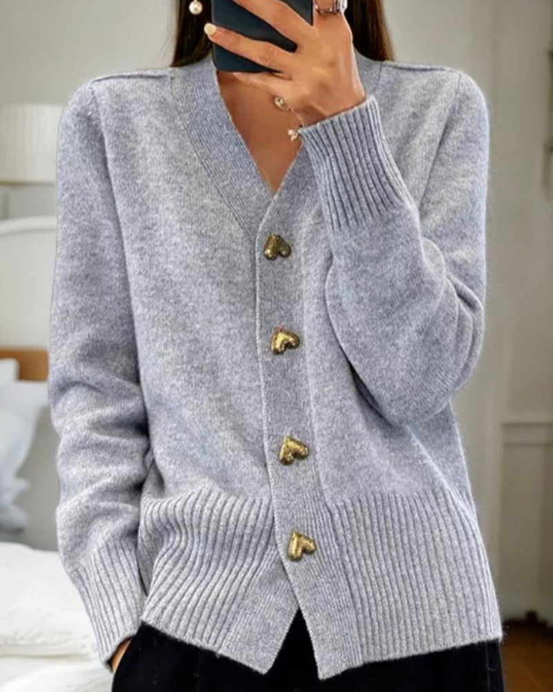 Calore, Eleganza e Intramontabile Femminilità Cardigan